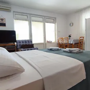 3 Palms Apartment Crikvenica